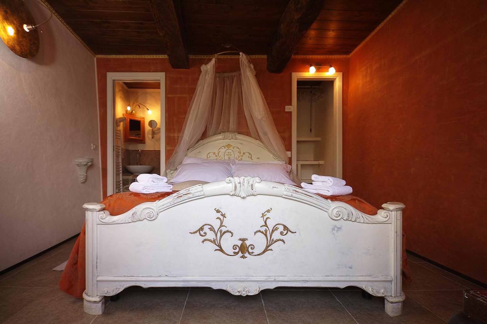 Villa Tamara Country & Spa Suites Montefiore Conca 外观 照片