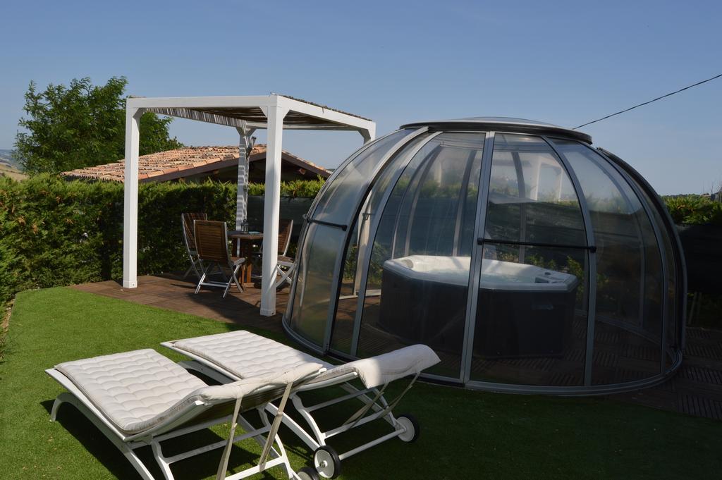 Villa Tamara Country & Spa Suites Montefiore Conca 外观 照片