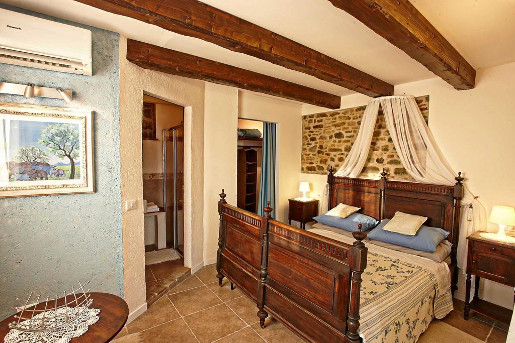 Villa Tamara Country & Spa Suites Montefiore Conca 外观 照片